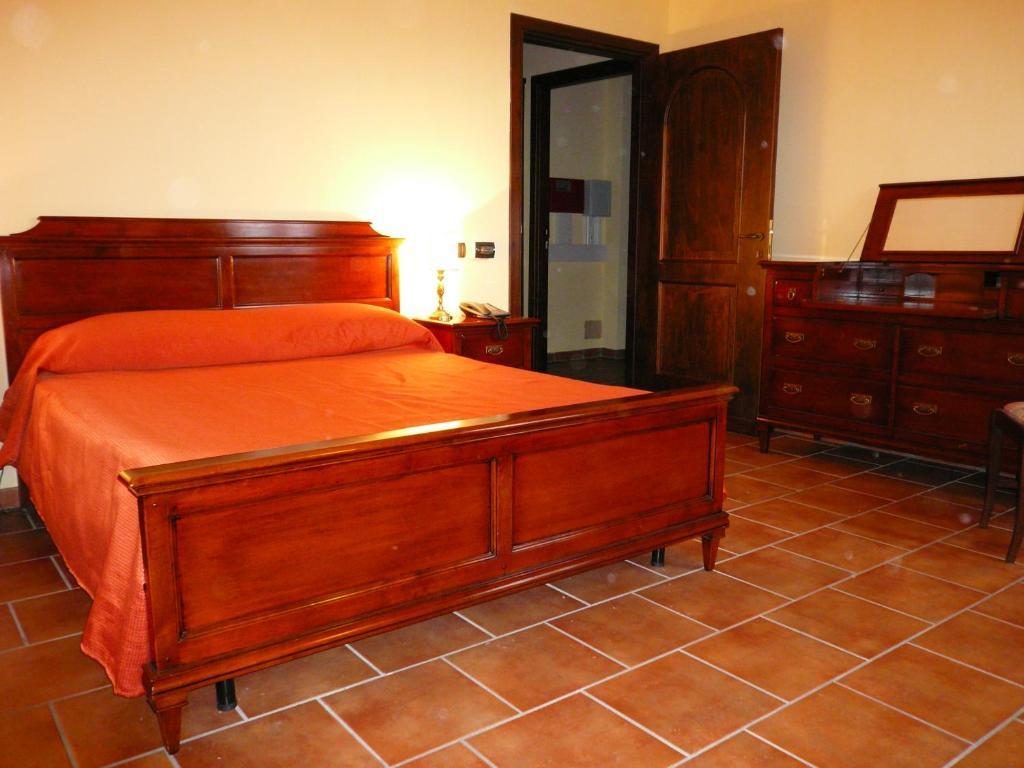 Tenuta Del Massimo Feudo Veroli Cameră foto